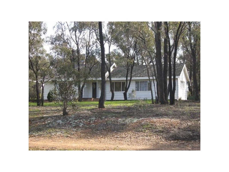 105 Prouses Road, Bendigo VIC 3550