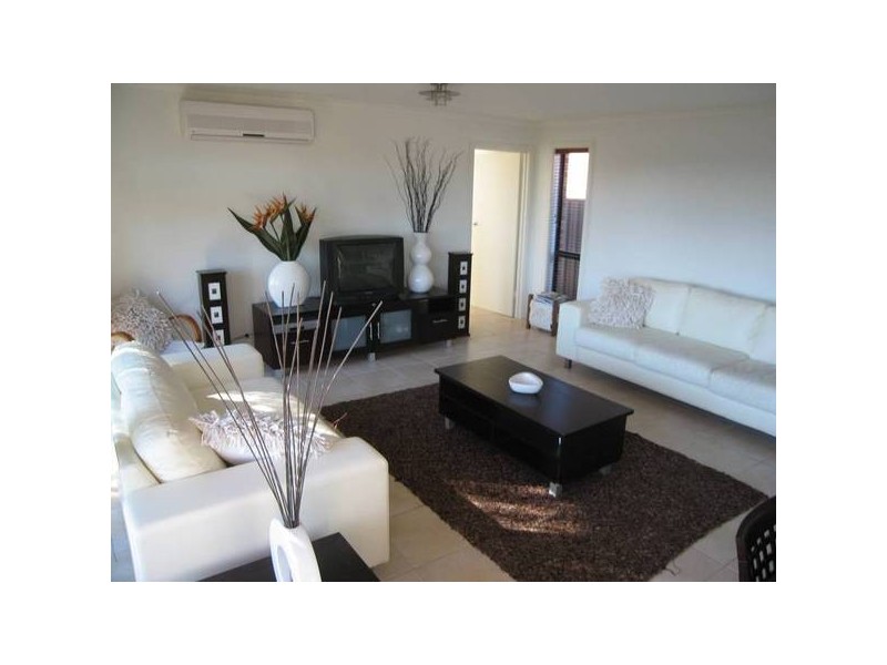 27 Youlden Street, California Gully VIC 3556