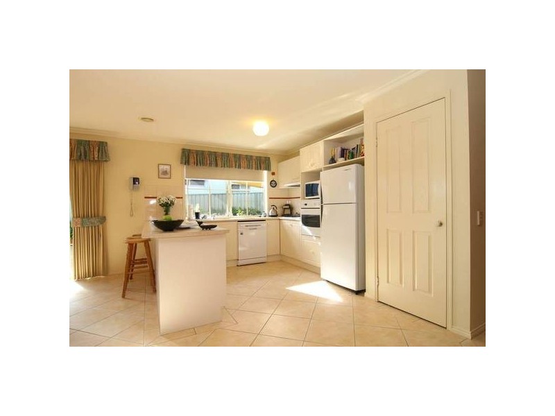 24 Annabell Court, Spring Gully VIC 3550