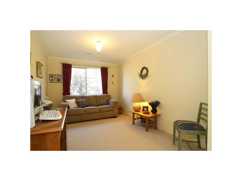 24 Annabell Court, Spring Gully VIC 3550