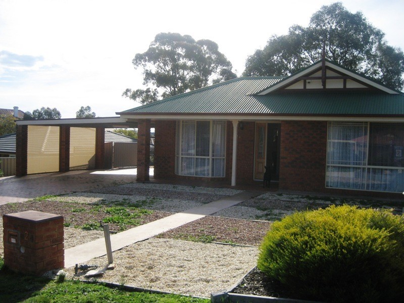 24 Sherwood Drive, Flora Hill VIC 3550