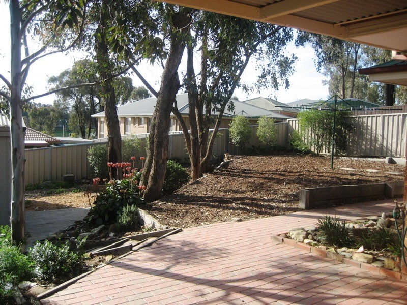 24 Sherwood Drive, Flora Hill VIC 3550