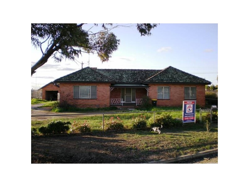 9 Durham Ox Road, Pyramid Hill VIC 3575