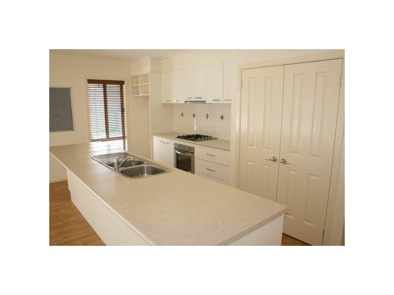 7 Aberdeen Drive, Junortoun VIC 3551