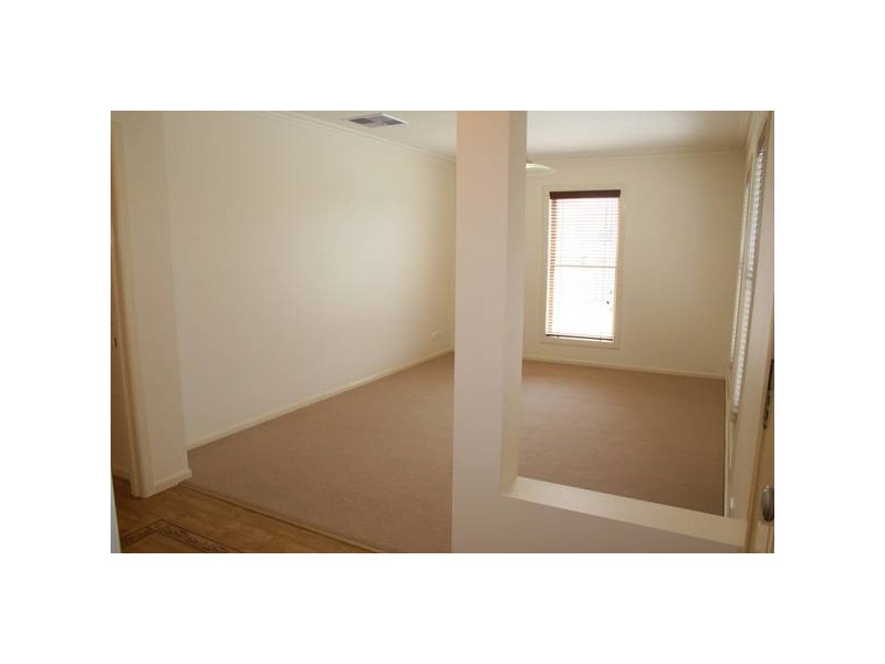 7 Aberdeen Drive, Junortoun VIC 3551