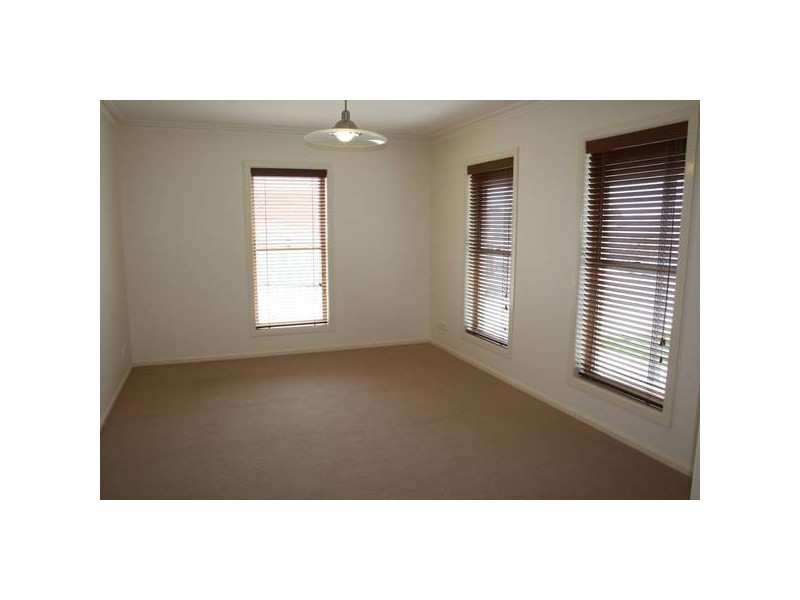 7 Aberdeen Drive, Junortoun VIC 3551