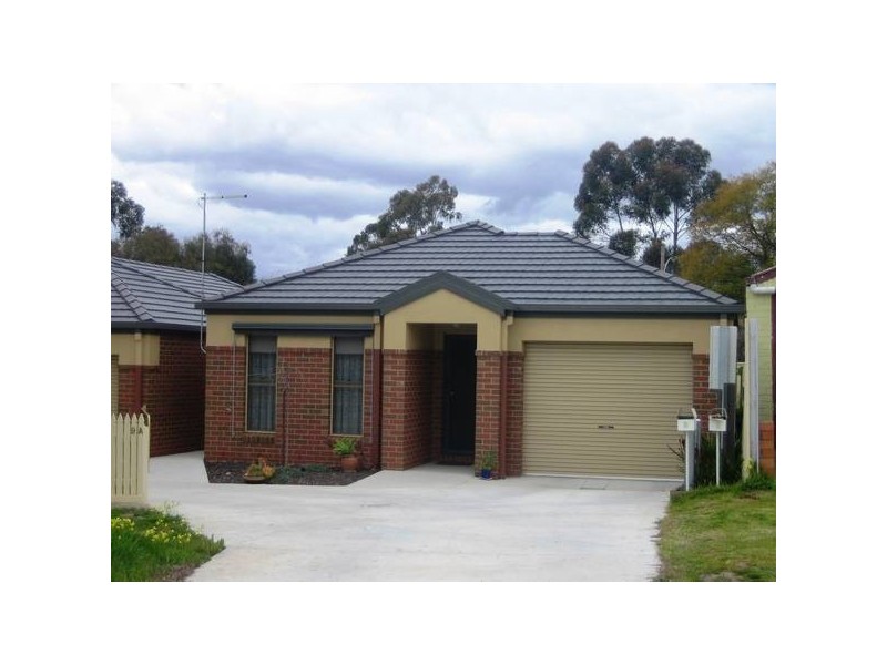 2/9A Panton Street, Eaglehawk VIC 3556