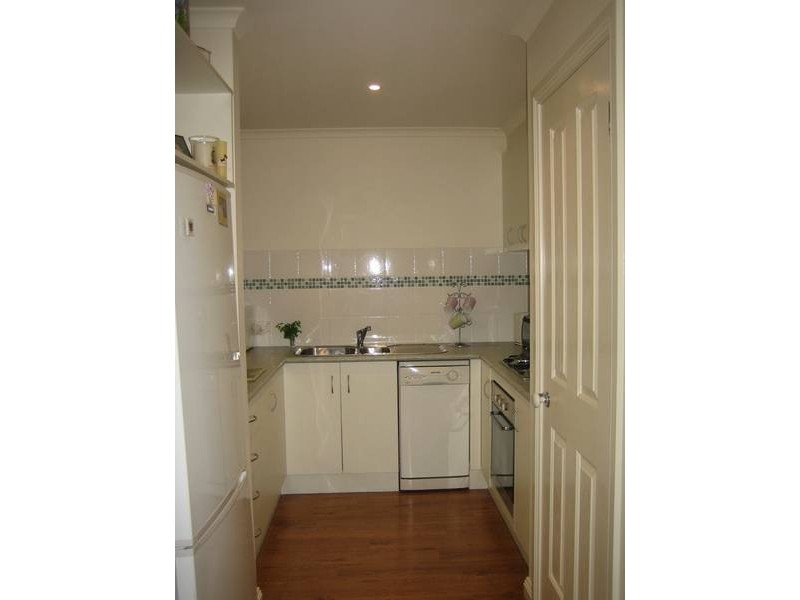 2/9A Panton Street, Eaglehawk VIC 3556