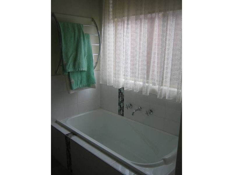 2/9A Panton Street, Eaglehawk VIC 3556