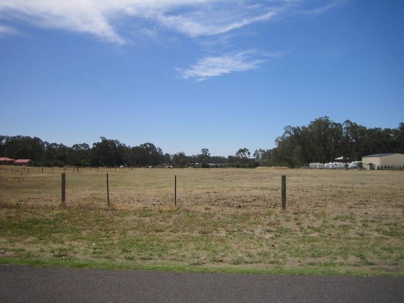 3 Furness Street, Kangaroo Flat VIC 3555