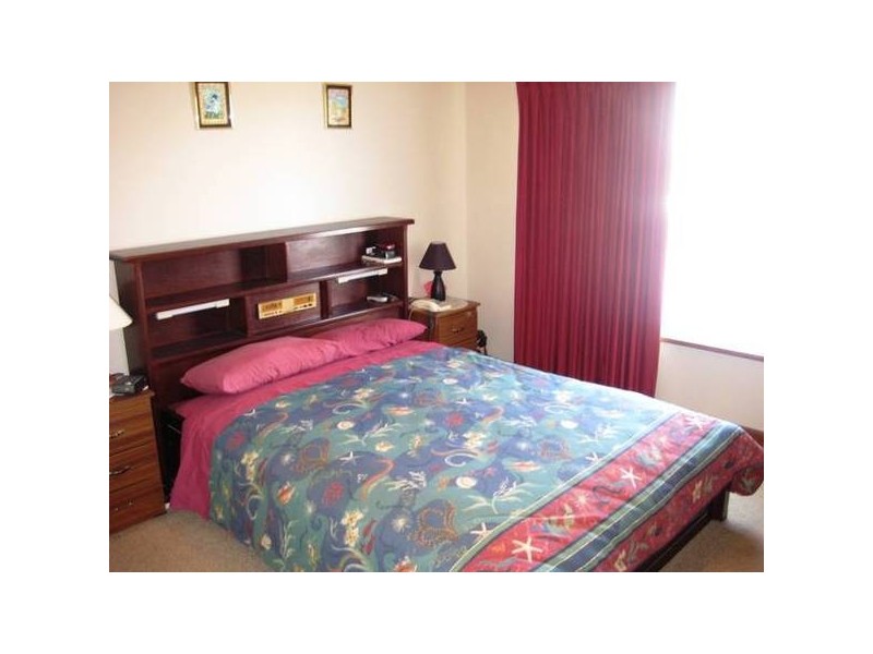 19 Lansell Street, Kangaroo Flat VIC 3555