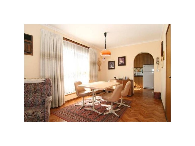 24 McClure Street, Bendigo VIC 3550