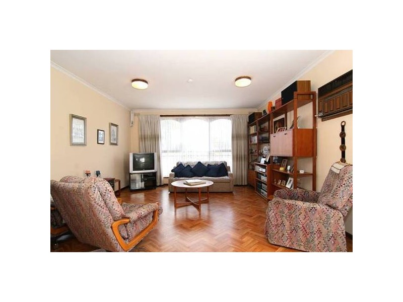 24 McClure Street, Bendigo VIC 3550