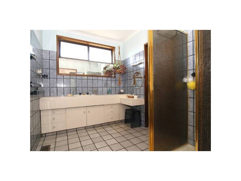 24 McClure Street, Bendigo VIC 3550