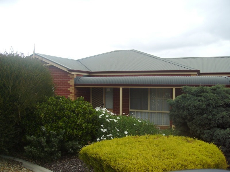 201 North Harley Street, Strathdale VIC 3550