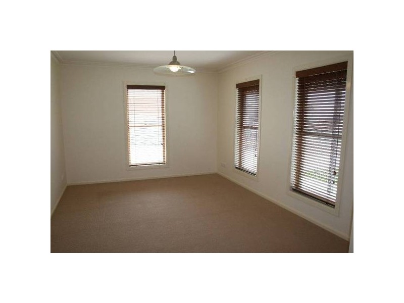 7 Aberdeen Drive, Junortoun VIC 3551