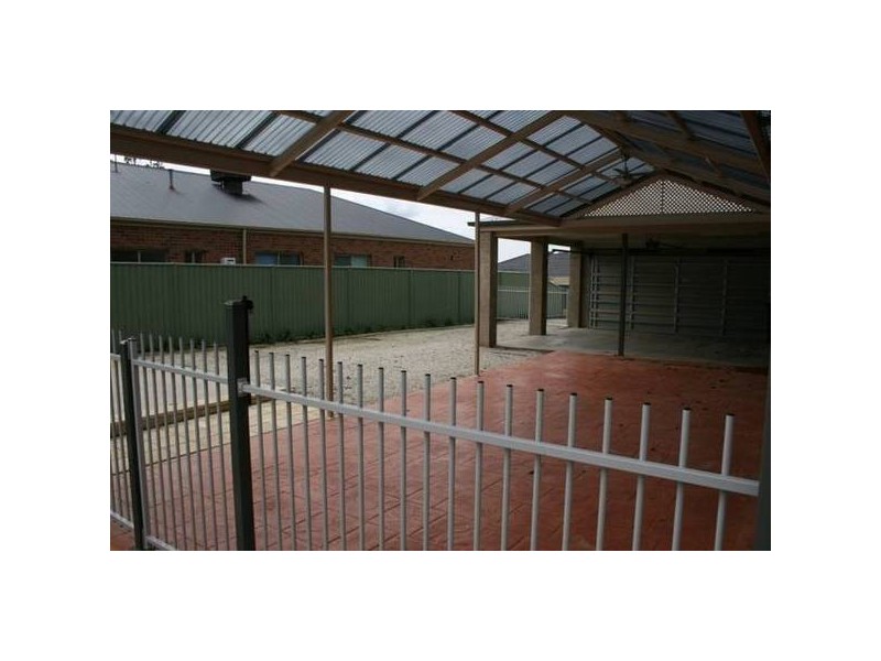 7 Aberdeen Drive, Junortoun VIC 3551