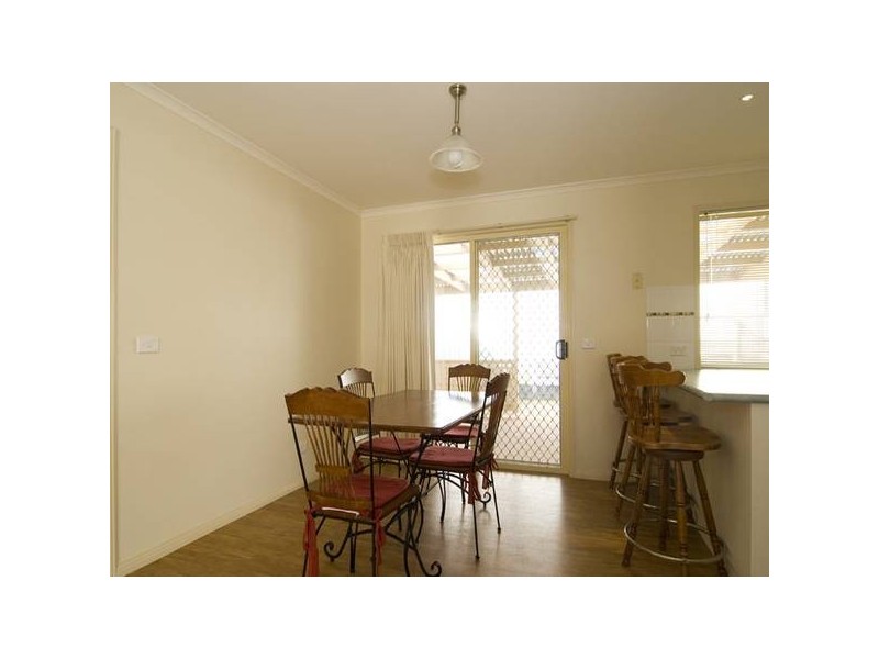 13A Grevillea Avenue, Kangaroo Flat VIC 3555