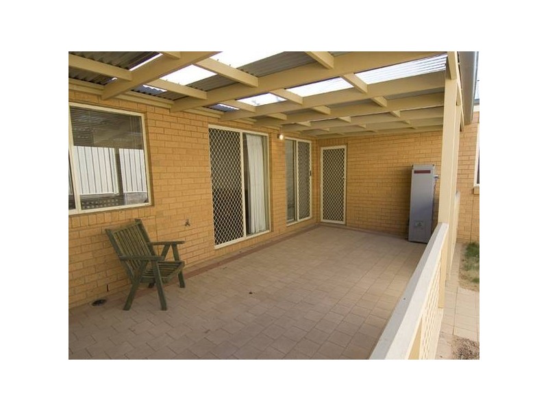 13A Grevillea Avenue, Kangaroo Flat VIC 3555