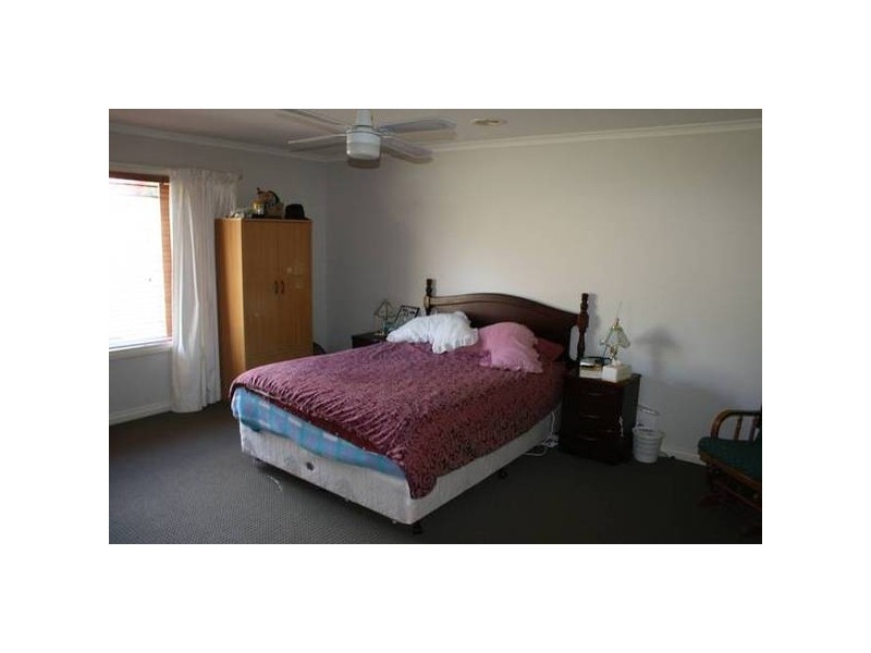 4 Jarrah Court, Spring Gully VIC 3550