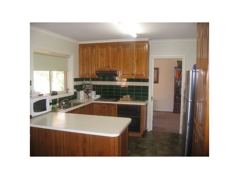 72 Butcher Street, Strathdale VIC 3550