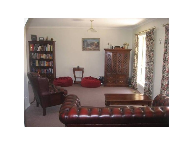 72 Butcher Street, Strathdale VIC 3550