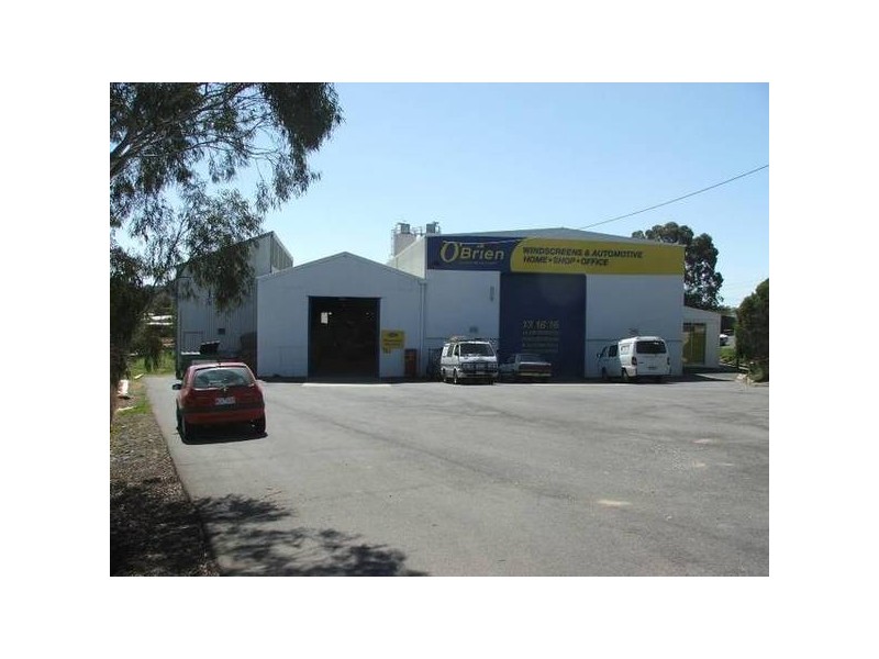 9 Thistle Street, Golden Square VIC 3555