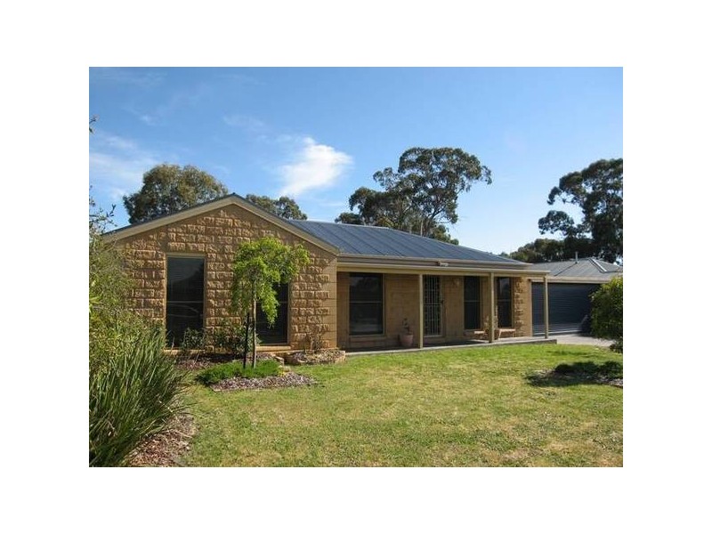 17 Midas Court, Strathfieldsaye VIC 3551