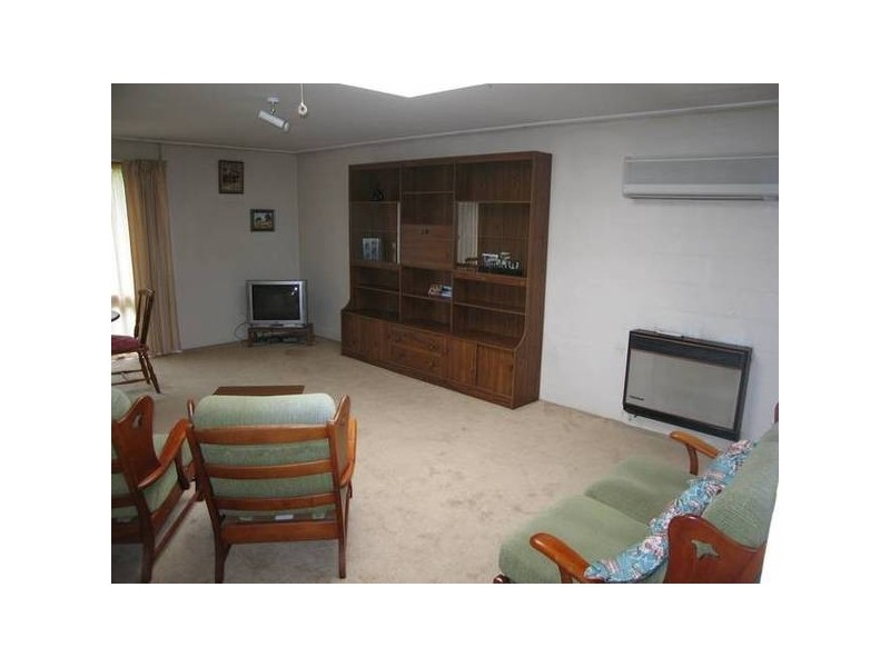 1/19 Oak Street, Golden Square VIC 3555