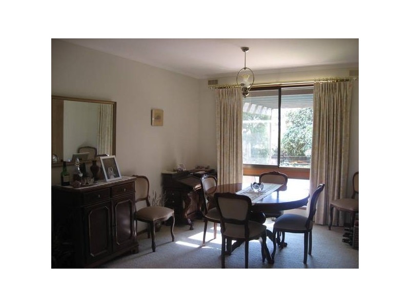 40 Nabilla Crescent, Strathdale VIC 3550