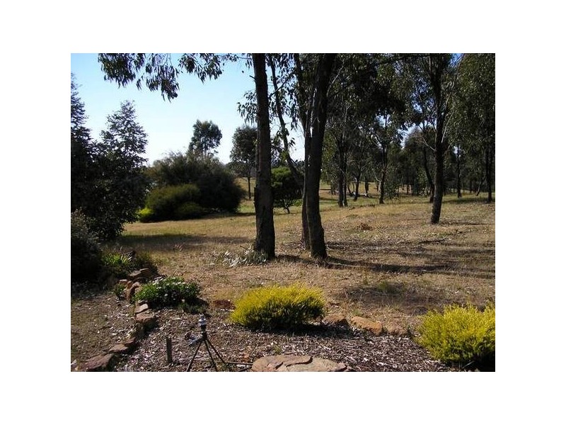 328 Sugarloaf Road, Axedale VIC 3551