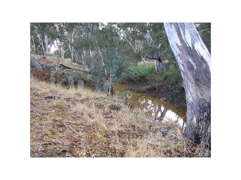 328 Sugarloaf Road, Axedale VIC 3551