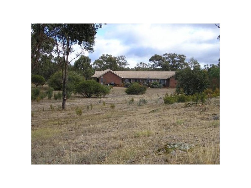 328 Sugarloaf Road, Axedale VIC 3551