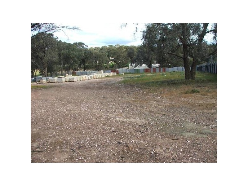 A Fairview Road, Kangaroo Flat VIC 3555