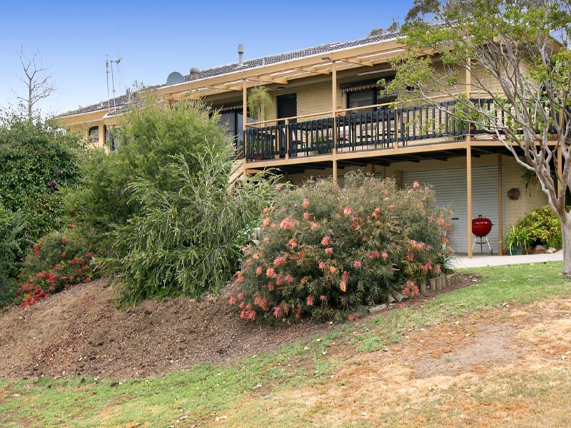 7 McKay Court, Strathdale VIC 3550