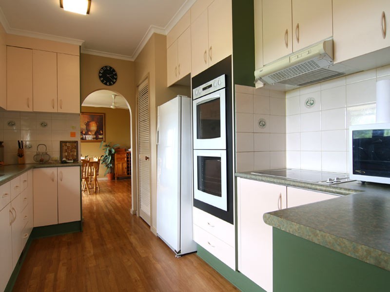 7 McKay Court, Strathdale VIC 3550
