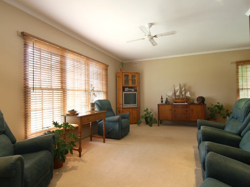 7 McKay Court, Strathdale VIC 3550