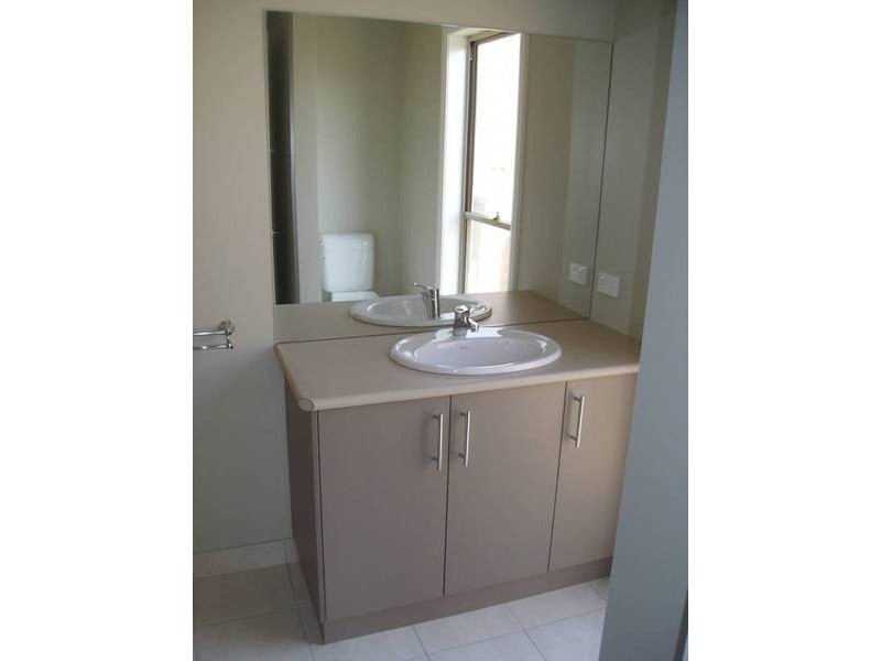 3/50 Mistletoe Street, Golden Square VIC 3555