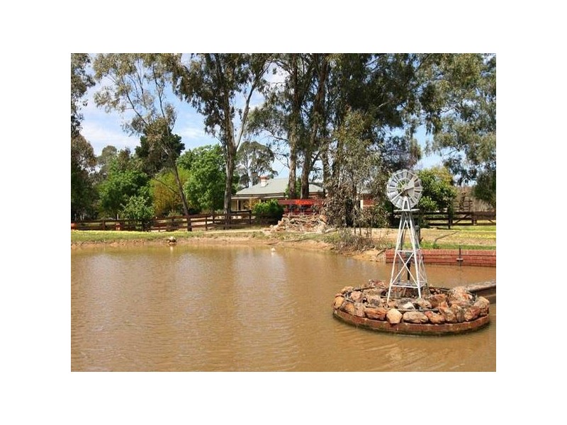 704 Strathfieldsaye Road, Strathfieldsaye VIC 3551