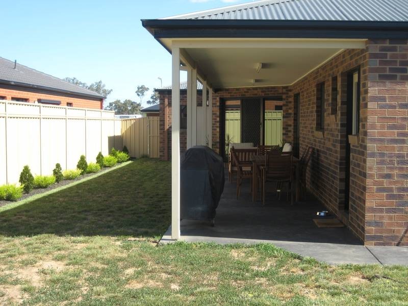 49 Bassett Drive, Strathfieldsaye VIC 3551