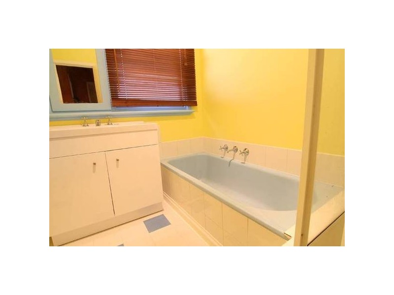 7 Morshead Court, White Hills VIC 3550