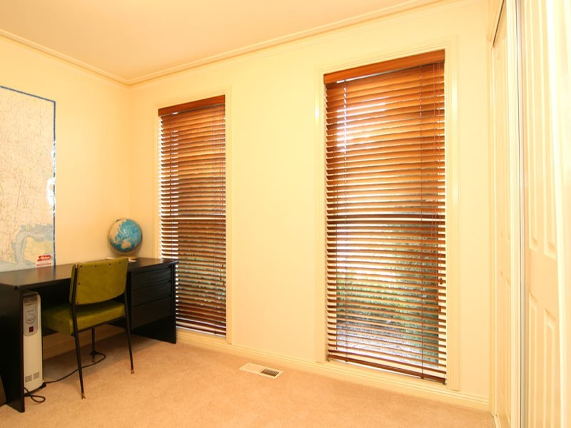 6B Gumnut Rise, Strathdale VIC 3550