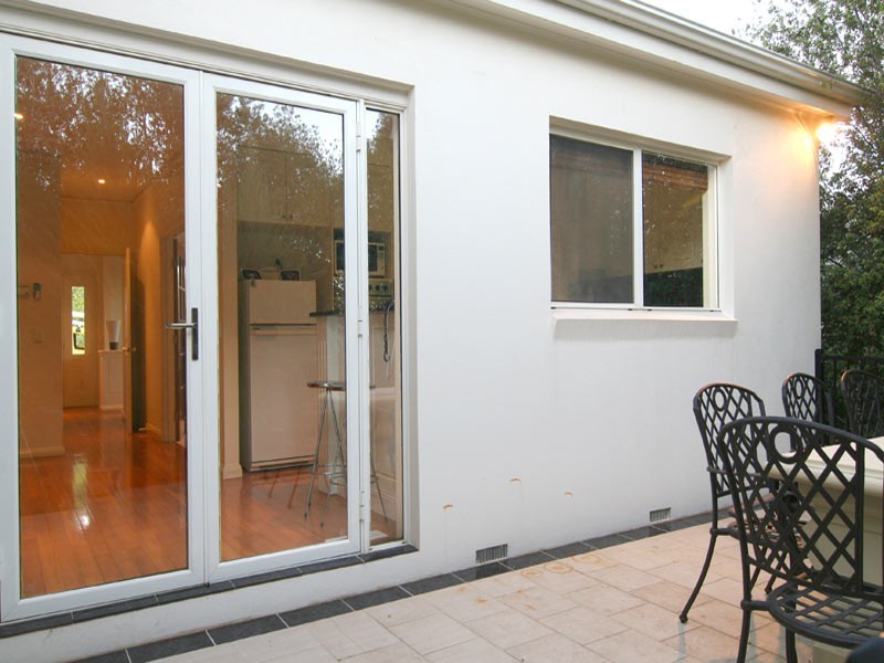6B Gumnut Rise, Strathdale VIC 3550