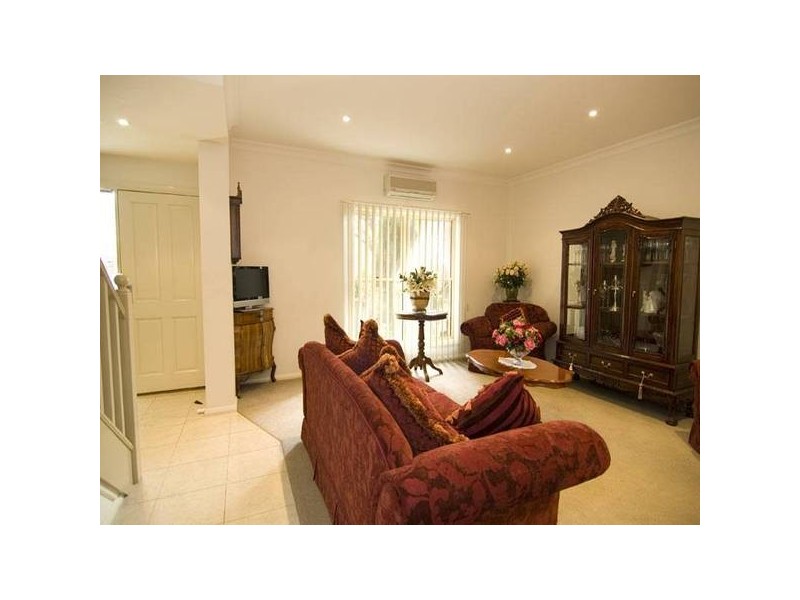 23 Miller Street, Quarry Hill VIC 3550