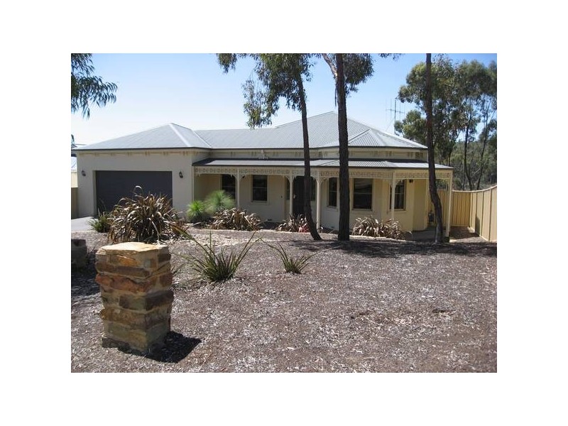 51 Keogh Drive, Spring Gully VIC 3550