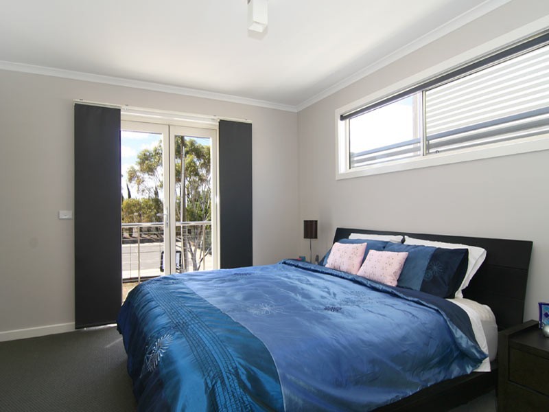 1B Sterry Street, Golden Square VIC 3555