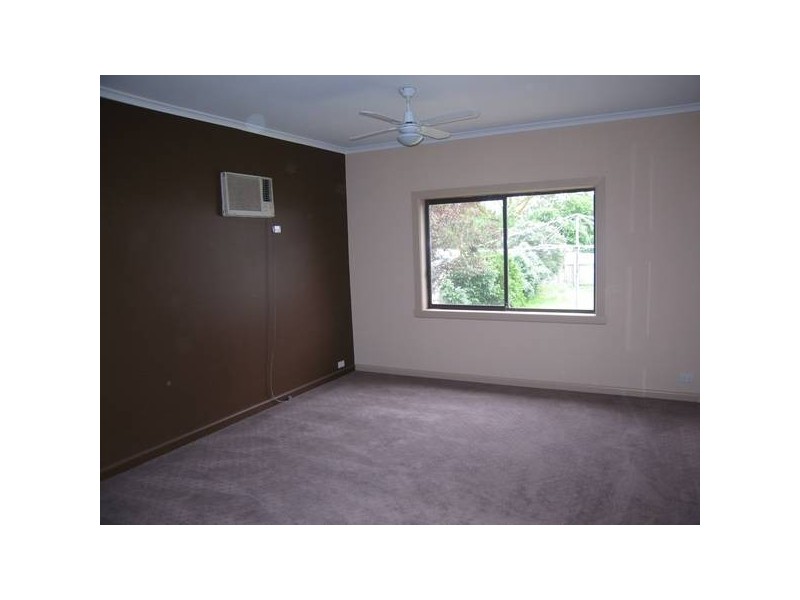 4 View Street, Kangaroo Flat VIC 3555