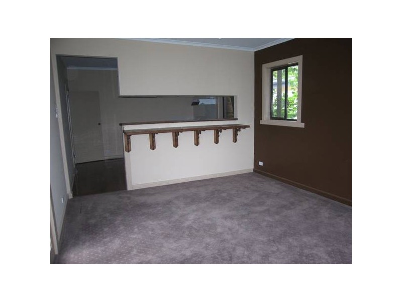 4 View Street, Kangaroo Flat VIC 3555