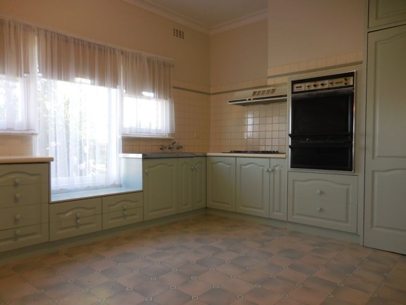 2 Club Court, Strathfieldsaye VIC 3551