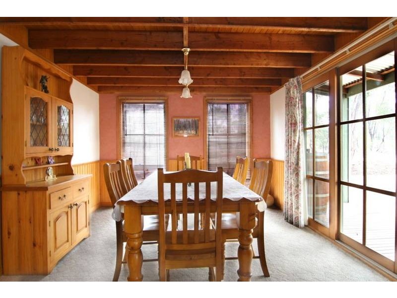 111 Caleana Road, Junortoun VIC 3551